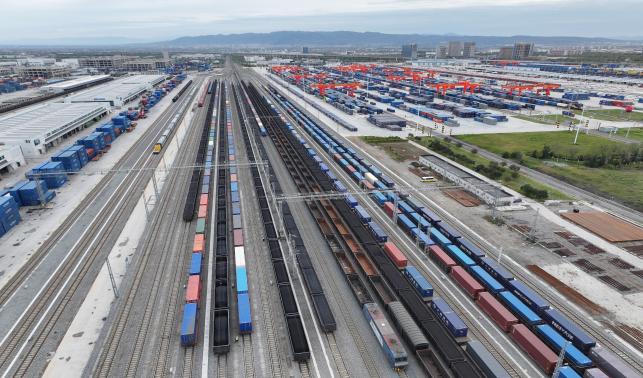 習近平總書記關切事｜中歐班列通陸達海