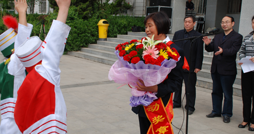 洛南城關鎮農技員楊月芳榮獲“全國五一勞動獎章”