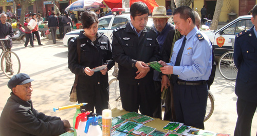 商州區開展種子市場集中整治行動